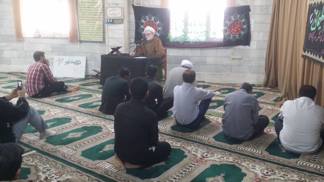 حجت الاسلام فخرایی: حضرت فاطمه(س) الگوی قناعت وساده زیستی است