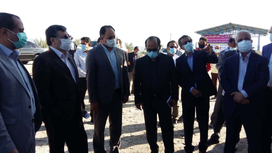 رییس سازمان جهادکشاورزی هرمزگان در بازدید از طرح ۳۷۵۰هکتاری آبیاری